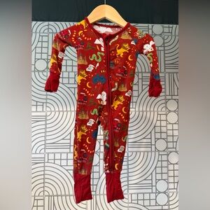 Little Sleepies Harry Potter baby pajamas
Sz 0-3m